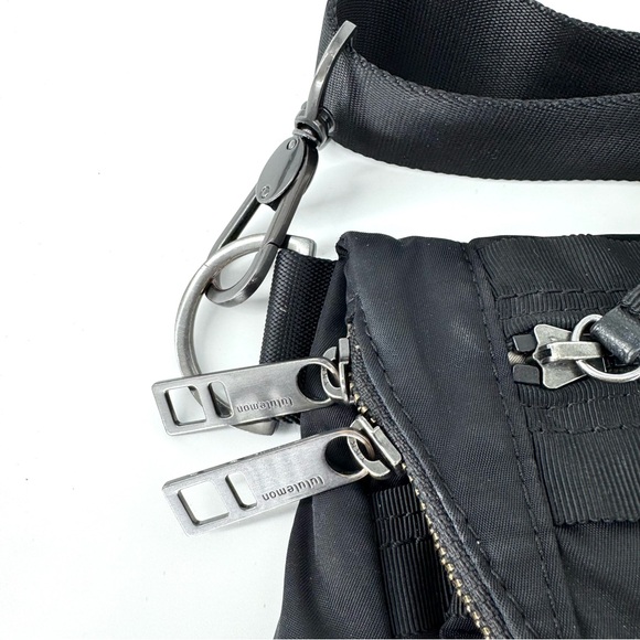 lululemon athletica Festival Crossbody Black Nylon Bag OS - Picture 5 of 10